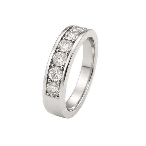 Anillo cintillo de platino con 9 diamantes de 0.05 cts